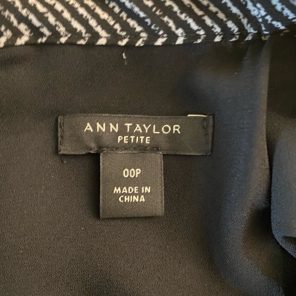 Ann Taylor 00P Petite Herringbone Tie Neck Dress - Picture 7 of 8